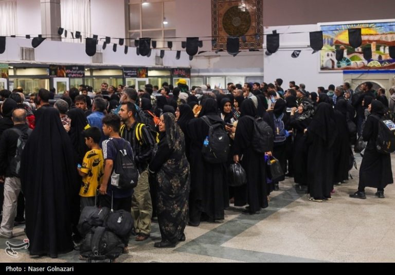 زائران اربعین مدارک مرتبط با داروهای مصرفی را همراه داشته باشند