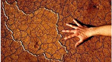 زخم تبخیر بر تن کشاورزی ایران/۵۰ درصد آب در کانالهای سنتی تلف میشود!