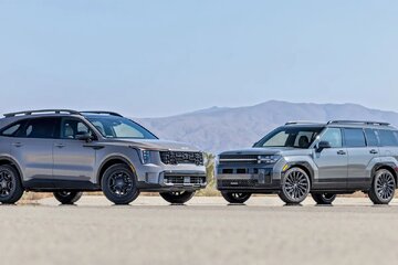 سانتافه بهتر است یا سورنتو؟ / مقایسه‌ای بین جدیدترین شاسی‌بلندهای بازار /عکس