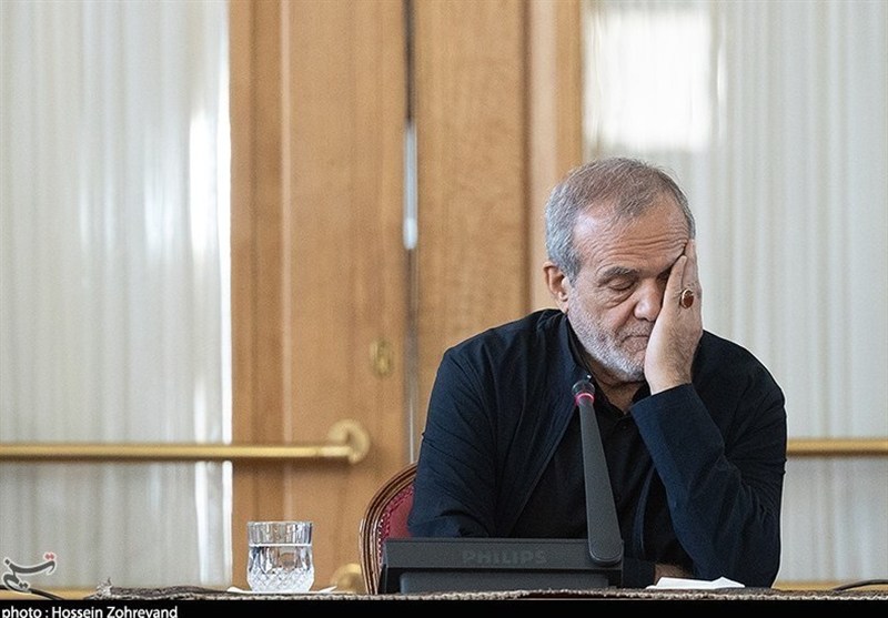 شلیک به دولت پزشکیان!