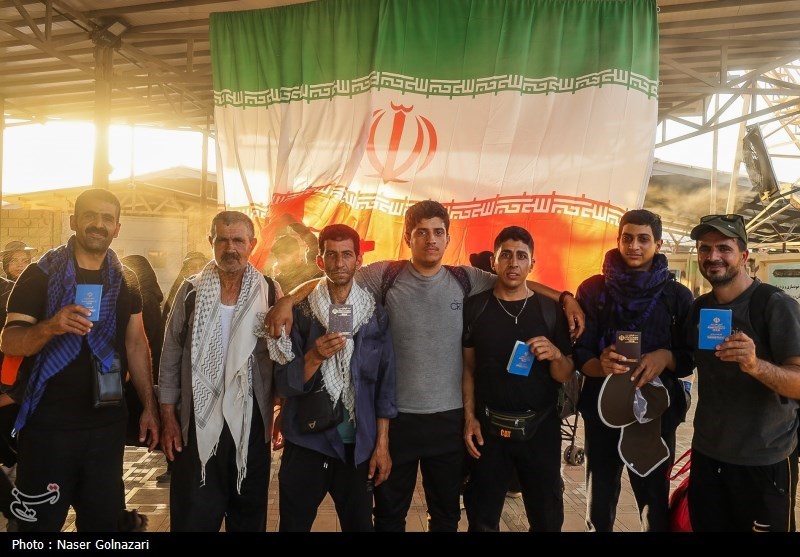 شکوه عشق در مهران /تردد یک میلیون و ۱۸۰ هزار زائر اربعین از مرز + تصاویر هوایی