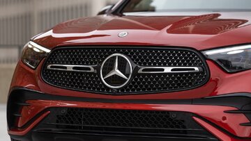 عجیب و باورنکردنی؛ احتمال استفاده مرسدس بنز از موتورهای بی‌ام‌و!