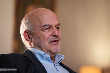 عیسی کلانتری:وقتی علی لاریجانی با سابقه ریاست مجلس،دبیری شورایعالی امنیت ملی و ریاست صداوسیما ردصلاحیت می شود،یعنی تلاش برای جلوگیری از حضور نخبگان