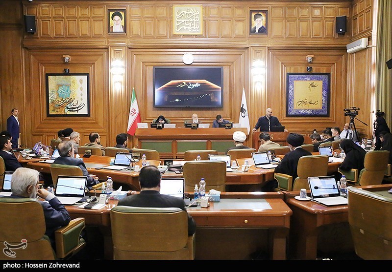 لایحه بازنگری و اصلاح فرآیند صدور پروانه و گواهیهای ساختمانی بررسی شد