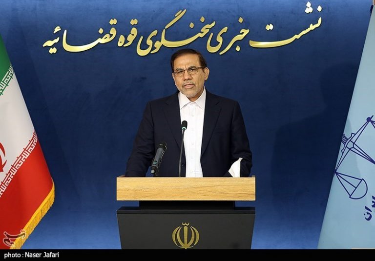 محاکمه ۱۹۹ متهم شبکههای کارچاقکنی، شهادت دروغ و جعل عنوان