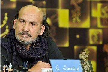 محمدرضا داوودنژاد «آنسوی افسانه» را افتتاح میکند