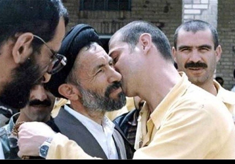 مرحوم ابوترابیفرد؛ چریکی خستگیناپذیر یا سنگ صبور دوست و دشمن؟