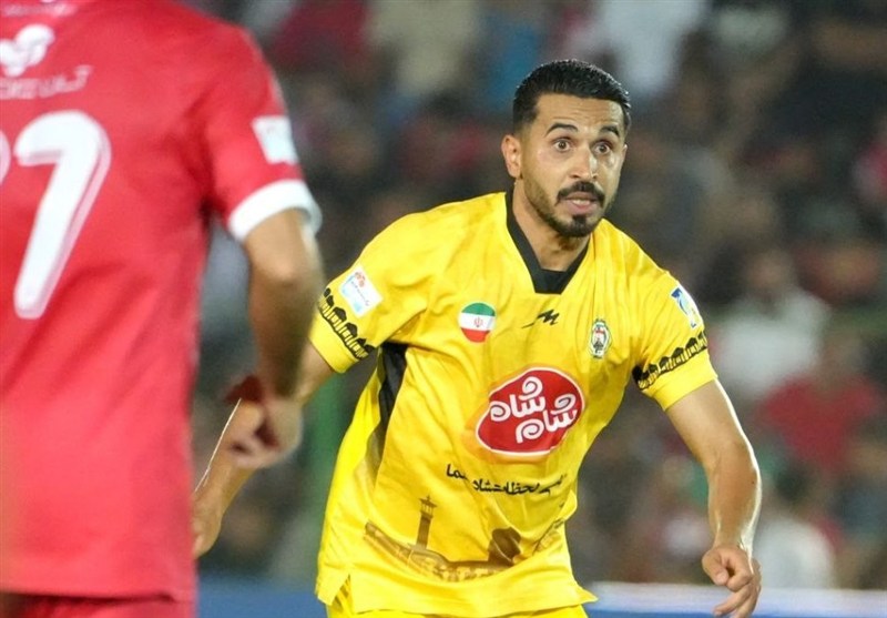 مطلقزاده: ضدفوتبال بازی نکردیم/ باید پرسپولیس را میبردیم