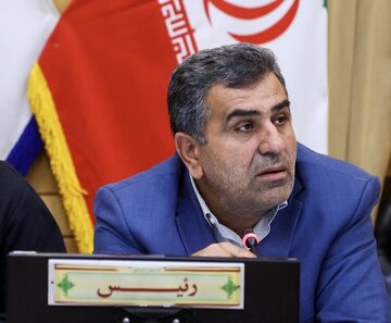 نماینده ساری: دولت اختیار قانونی برای تعطیلی روزهای کاری و عادی را ندارد