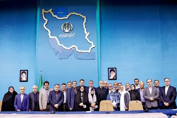 نگاهی به مخالفان و موافقان جبهه اصلاحات/ پاس گلی که اصلاح طلبان به رقبای خود دادند