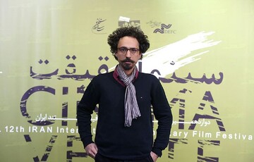 هادی آفریده در «درخت زردآلو» داوری میکند