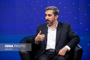 واکنش دبیر شورای اطلاعرسانی دولت سیزدهم به طرح موضوع عدم کفایت سیاسی پزشکیان/ عامل بی ثباتی است و بی ثباتی مطلوب اسرائیل