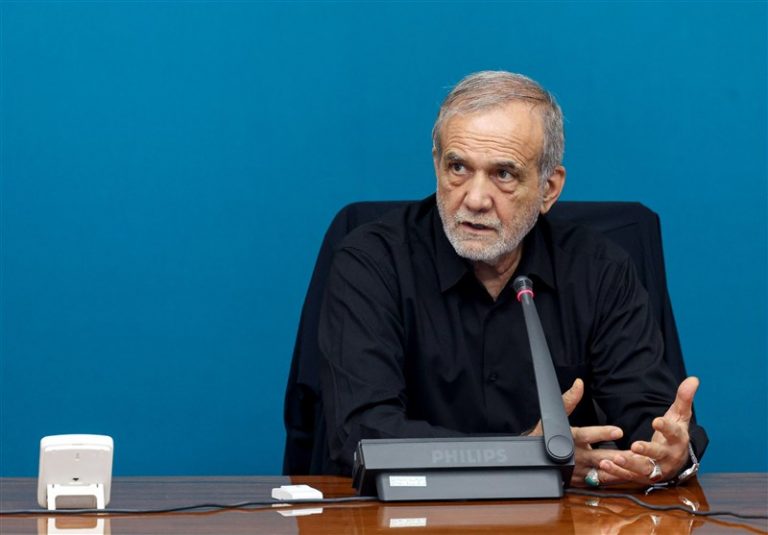 پزشکیان: برخی مدیران نسبت به میزان مصرف انرژی بیتفاوت هستند
