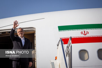 پزشکیان دوباره استخاره کرد؟/ عکس خاص رییس جمهور در مراسم بدرقه به چین