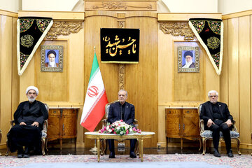 پزشکیان راهی اسلام آباد شد/ مبادلات تجاری ایران و پاکستان به ۱۰ میلیارد دلار ارتقا مییابد/ دشمن برنامه دارد که بین مسلمانان اختلاف بیاندازد