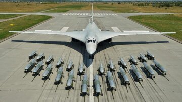 کدام بمبافکن ظرفیت حمل مهمات بیشتری دارد؟ / نه «بی ۲» و نه «بی ۵۲»