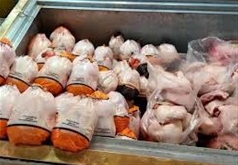 گرانی و سوءمدیریت در بازار مرغ/ وقتی مرغ روزانه به کالای لاکچری تبدیل میشود!
