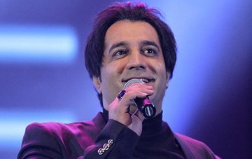 آخرین وضعیت امید جهان، خواننده موسیقی پاپ