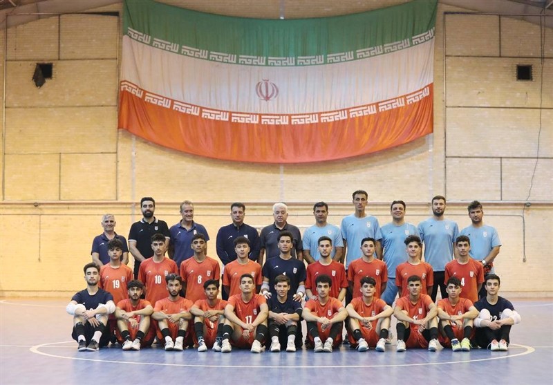 آزاد: برای ما مهم بود با تیم قدرتمندی مثل روسیه بازی کنیم