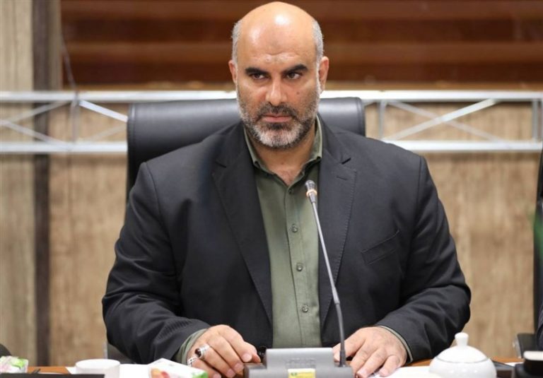 آغاز آمادهسازی ورزشگاه آزادی برای کنسرت همایون شجریان