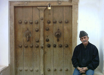 آه از کوچ یکهسوار دشت امید/ برای بهمن رجبی که در تنهایی زیست و درگذشت+بشنوید