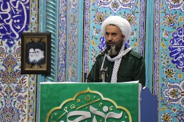 امام جمعه رودسر: با جایگاه فرمانداری مانند قهوهخانه برخورد نکنید