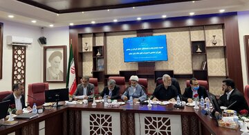 انتقاد رییس مجمع نمایندگان استان کرمان در مجلس از معطل ماندن تسهیلات ازدواج و فرزندآوری