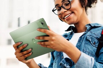 باریکترین و سبکترین تبلت اقتصادی دنیا معرفی شد