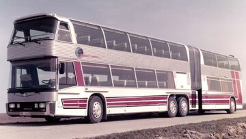 بوئینگ جادهها، بزرگترین اتوبوس جهان