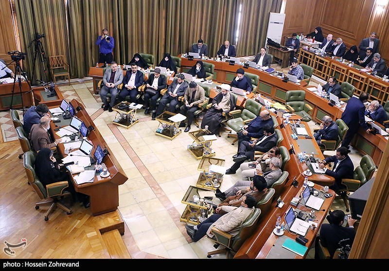 تأیید بندهای تکلیفی شرکت ساماندهی مشاغل و اصناف مزاحم شهر تهران