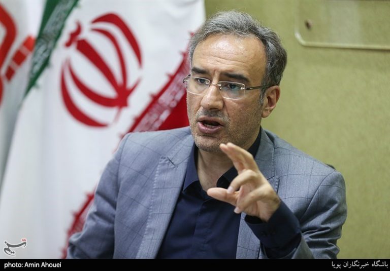 تبریک پدرام پاک آیین به خبرنگار برگزیده های ایران به مناسبت دریافت جایزه « شیرین ابوعاقله»