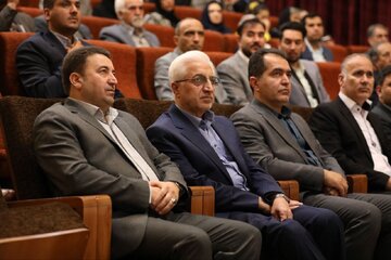 تعاون موتور محرک توسعه استان است/ رشد ۱۵ درصدی تشکیل تعاونی‌ها در خراسان شمالی