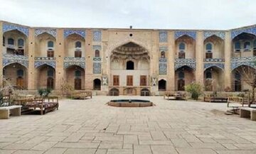 تکذیب نشت آب در کاروانسرای گنجعلیخان کرمان