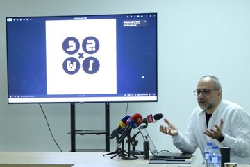 جشنواره‌ای که به جای تندیس، به برگزیدگان دستبند می‌دهد!