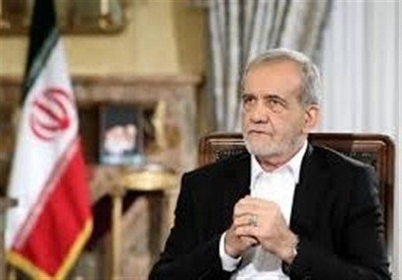 رئیس جمهور: منع قانونی اختیارات به استانداران را رفع میکنیم