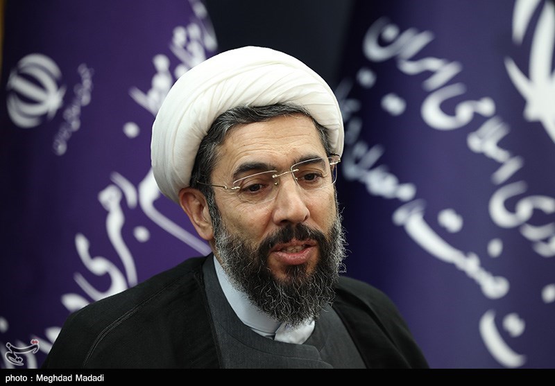 رستمی: طلاق در ازدواج دانشجویی کمتر از ۶ درصد است