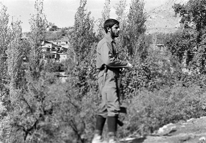 روایت سفره رنگین دستمالسرخها و خندهای که لج درآور بود!