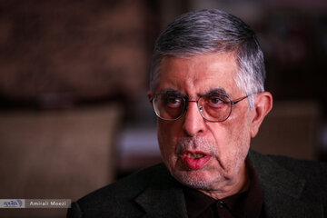 روایت کرباسچی از رودربایستی دولت خاتمی و پولپاشی به موسسات مذهبی/در گذشته چه مقدار بودجه به ستاد نمازجمعه داده میشد و حالا چه مقدار؟