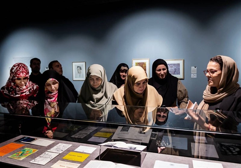 زنان دولت به تماشای «به گزارش زنان» رفتند