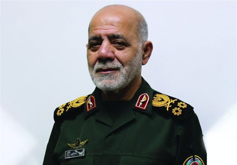 سرلشکر عبداللهی: در دفاع از انقلاب و کشور از همه ظرفیتها استفاده میکنیم