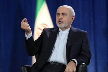 ظریف: جاده نخجوان به آذربایجان میتواند برای ما فرصت باشد