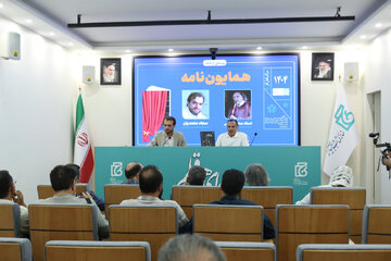 عدم نمایش ساز ایرانی؛ ترویج فرهنگ غربی