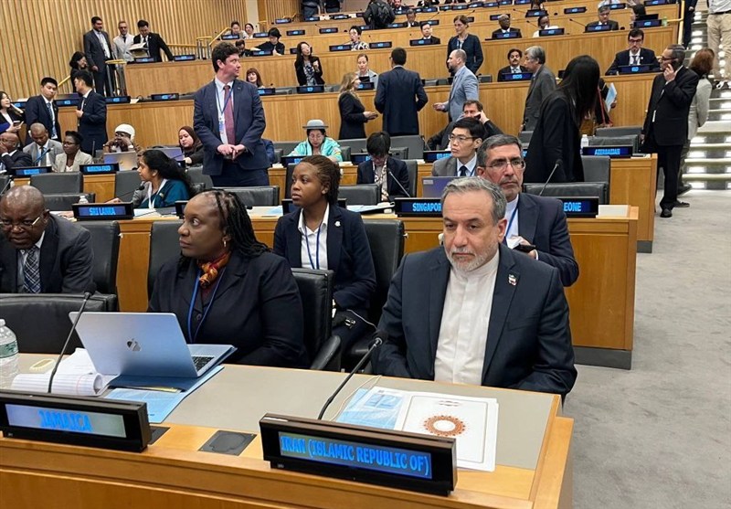 عراقچی: باید یکجانبهگرایی را که تهدیدی جدی برای صلح جهانی است مردود بشماریم