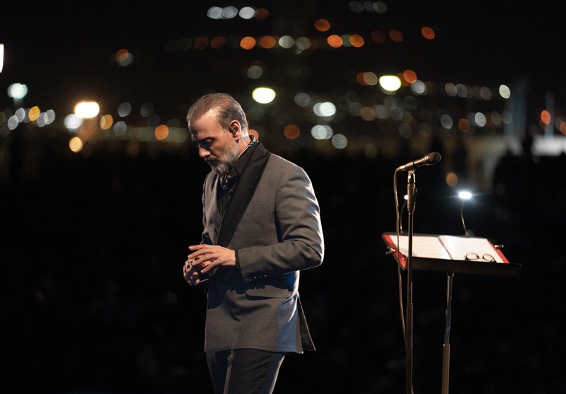 علیرضا قربانی کنسرت رایگان برگزار نمیکند / تکذیب لیست خوانندگان