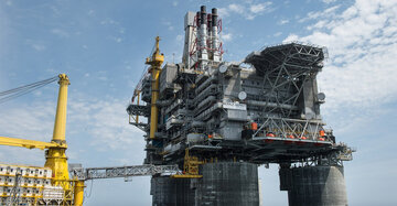 عکس | بزرگترین دکل نفتی جهان