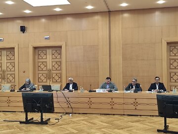 غریب‌آبادی خبر داد: آغاز اجلاس گروه‌کاری مقامات عالی‌رتبه در امور دریای خزر در عشق آباد