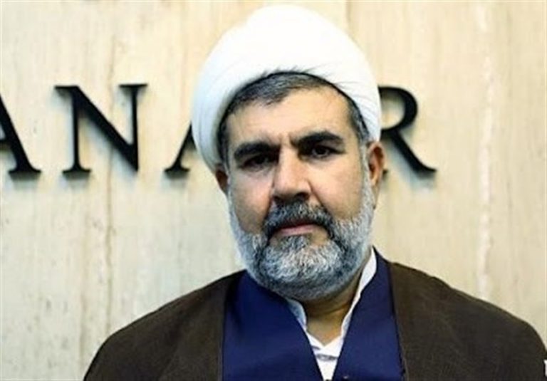 غضنفرآبادی: صدور گواهینامه موتورسیکلت برای بانوان احتمالاً در مجلس تصویب میشود