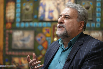 فلاحت پیشه: مزدوران داخلی کسانی هستند که کشور را دچار چالش میکنند و از محل چالشها، کاسبی میکنند/ کشور نباید دچار جنگ می شد