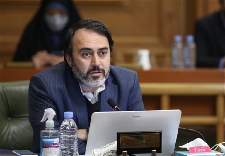 ملت ایران زیر بار ذلت نمیرود/ آمریکا حتی از متحدانش باجخواهی میکند