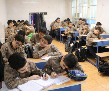 نواختن زنگ جوانهها برای ۱۶ هزار دانشآموز کلاس هفتمی در خراسان شمالی